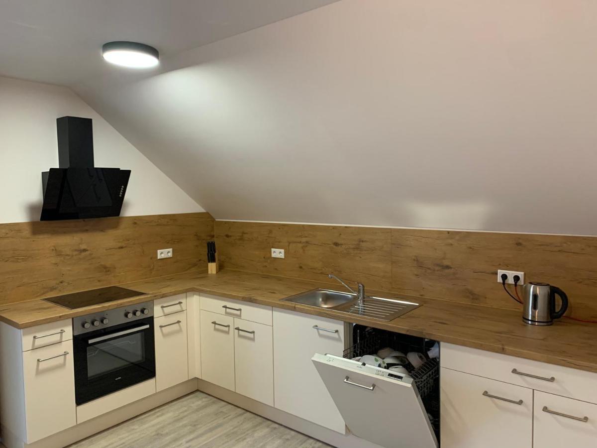 פולדה Niwas Apartments מראה חיצוני תמונה