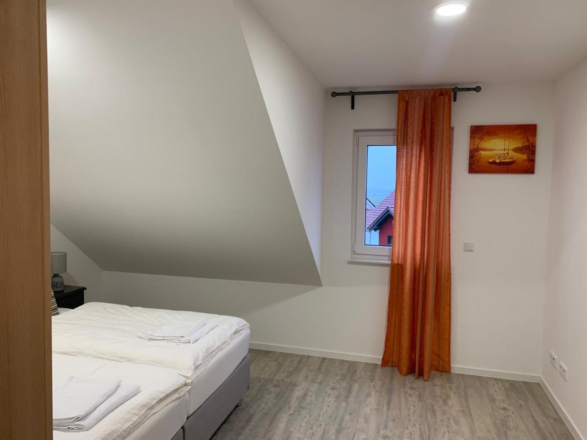 פולדה Niwas Apartments מראה חיצוני תמונה
