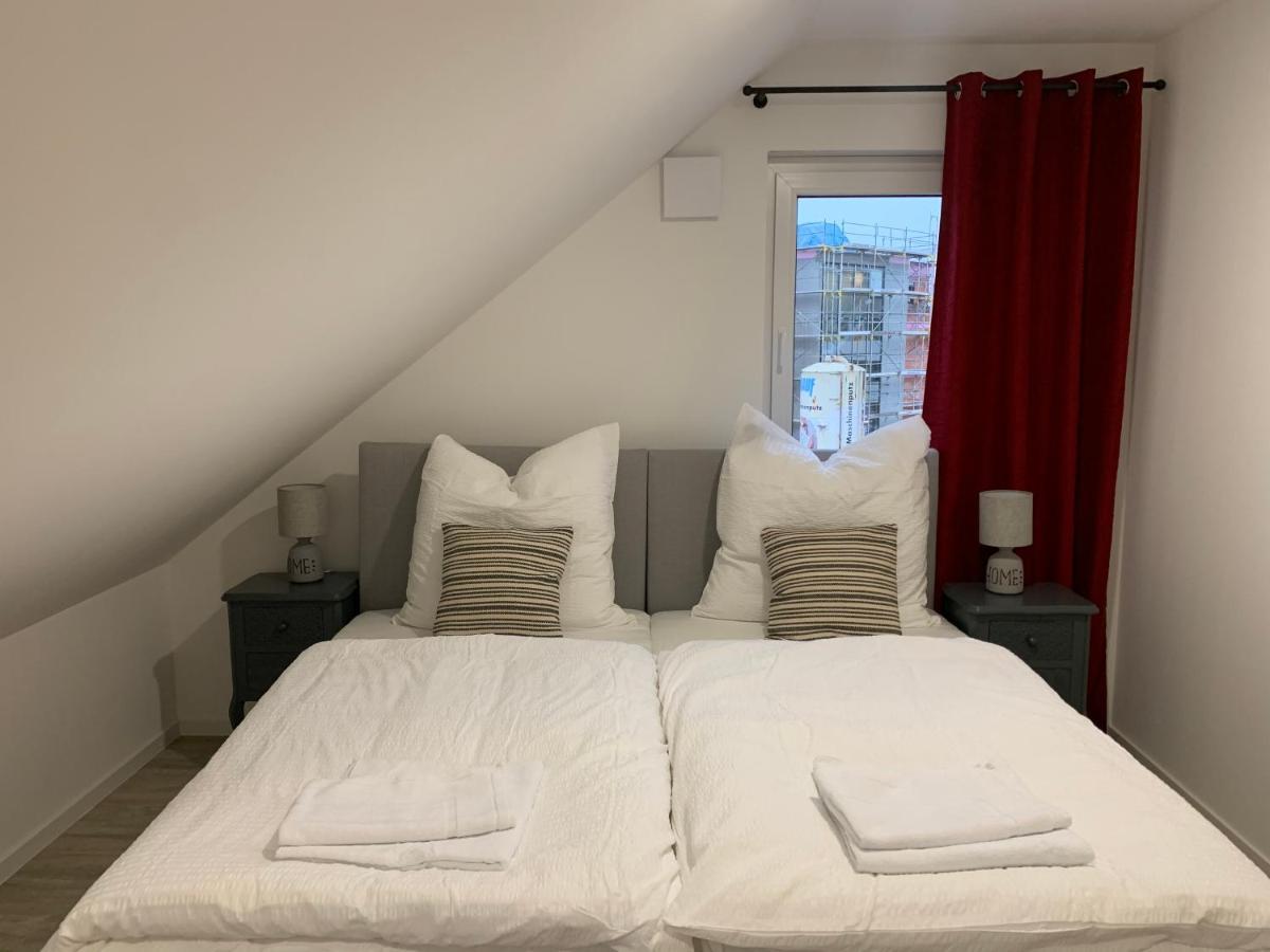 פולדה Niwas Apartments מראה חיצוני תמונה