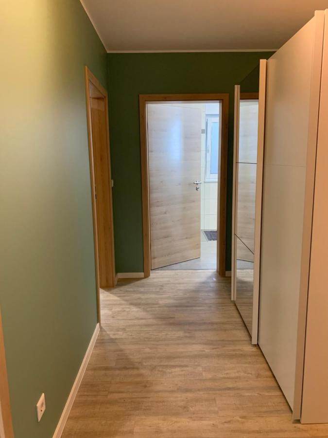 פולדה Niwas Apartments מראה חיצוני תמונה